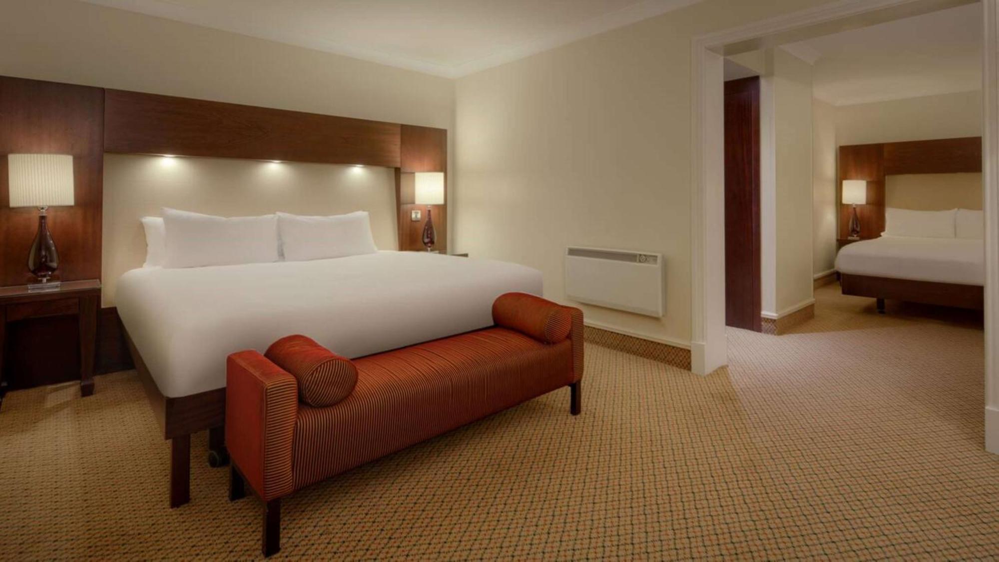 Doubletree By Hilton Belfast 4*