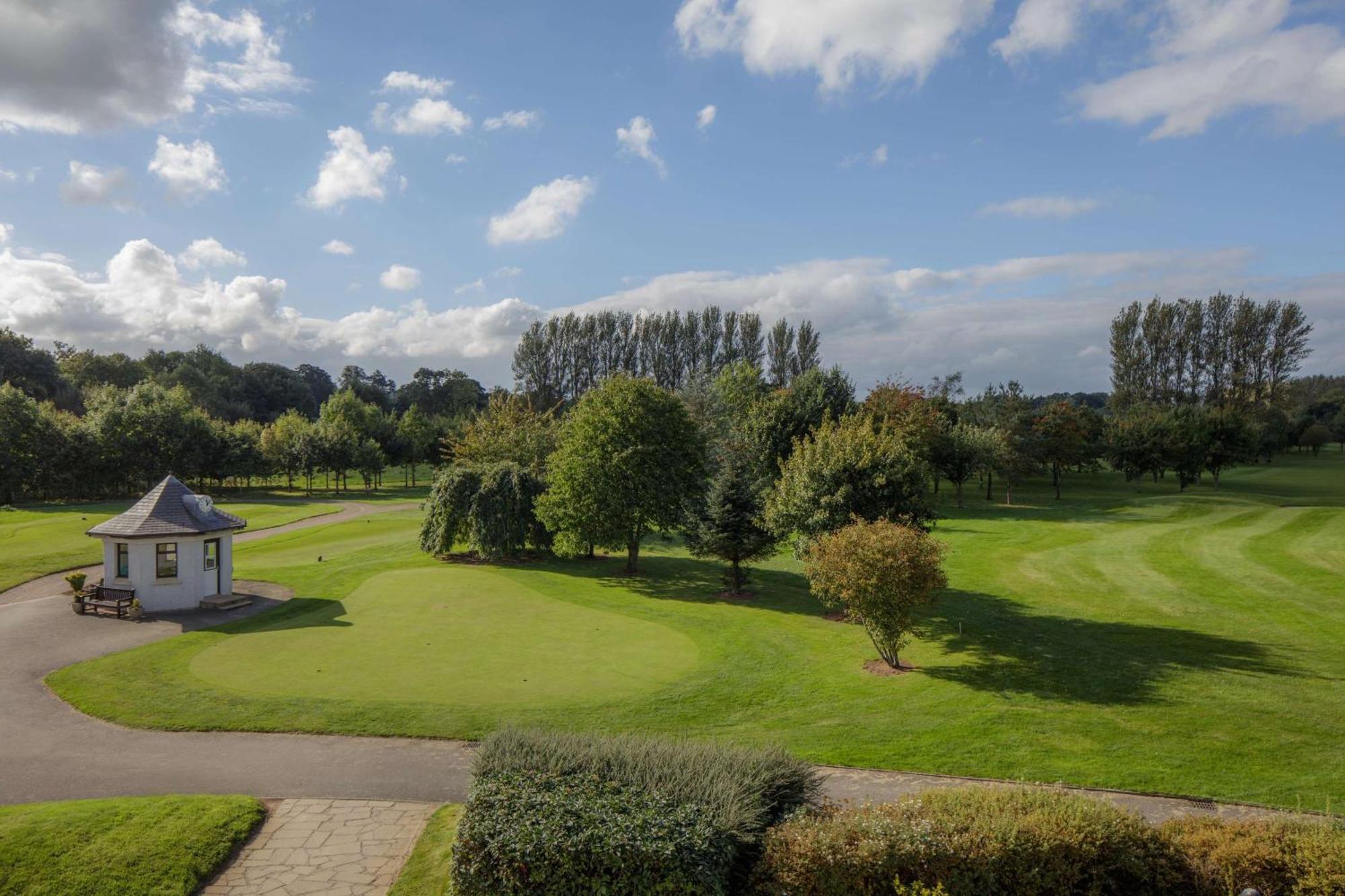 Doubletree By Hilton Belfast 4*
