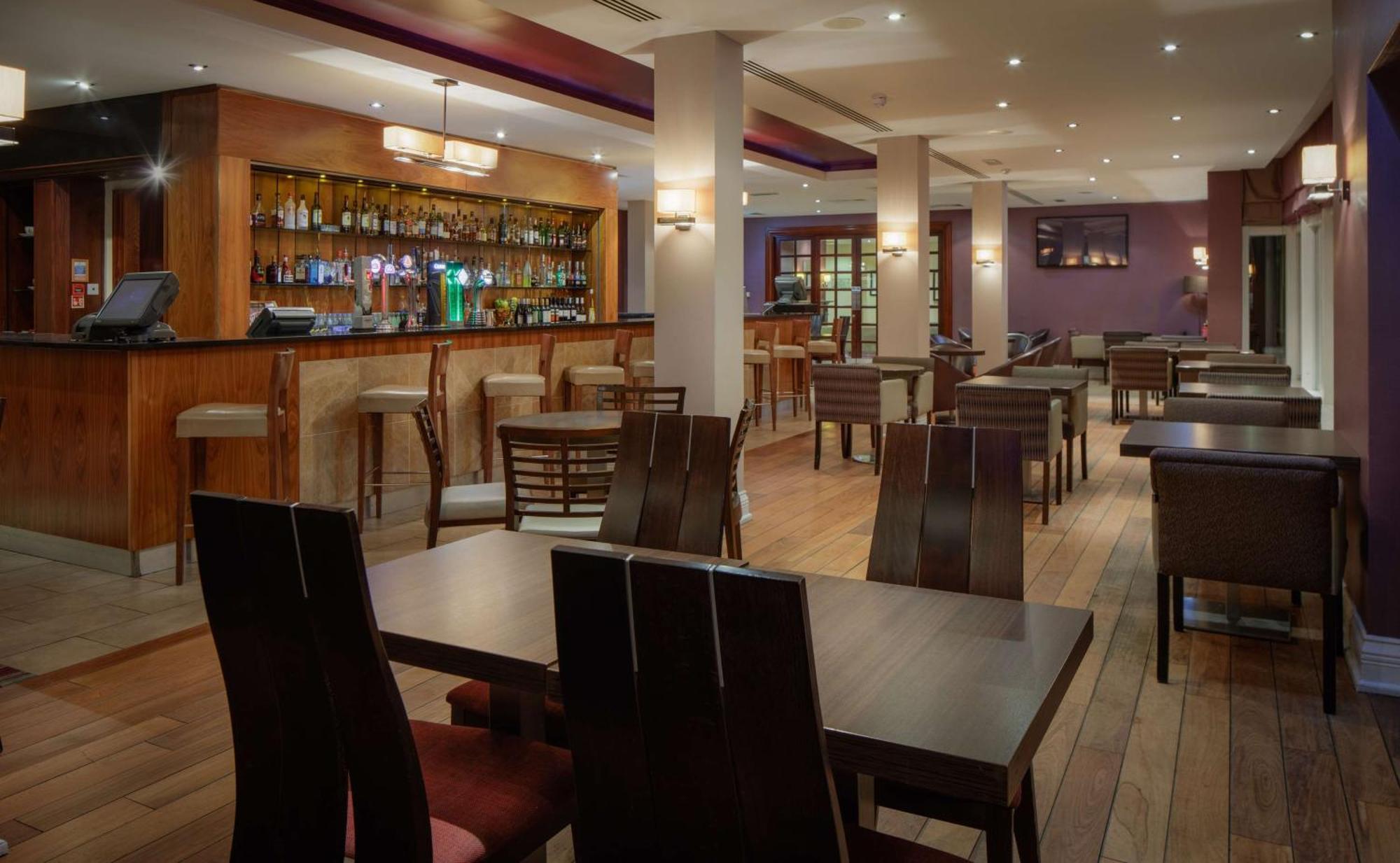Hotel Doubletree By Hilton Belfast