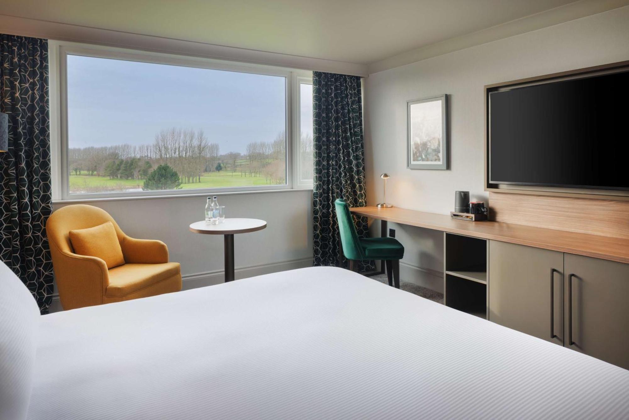 Hotel Doubletree By Hilton Belfast 4*