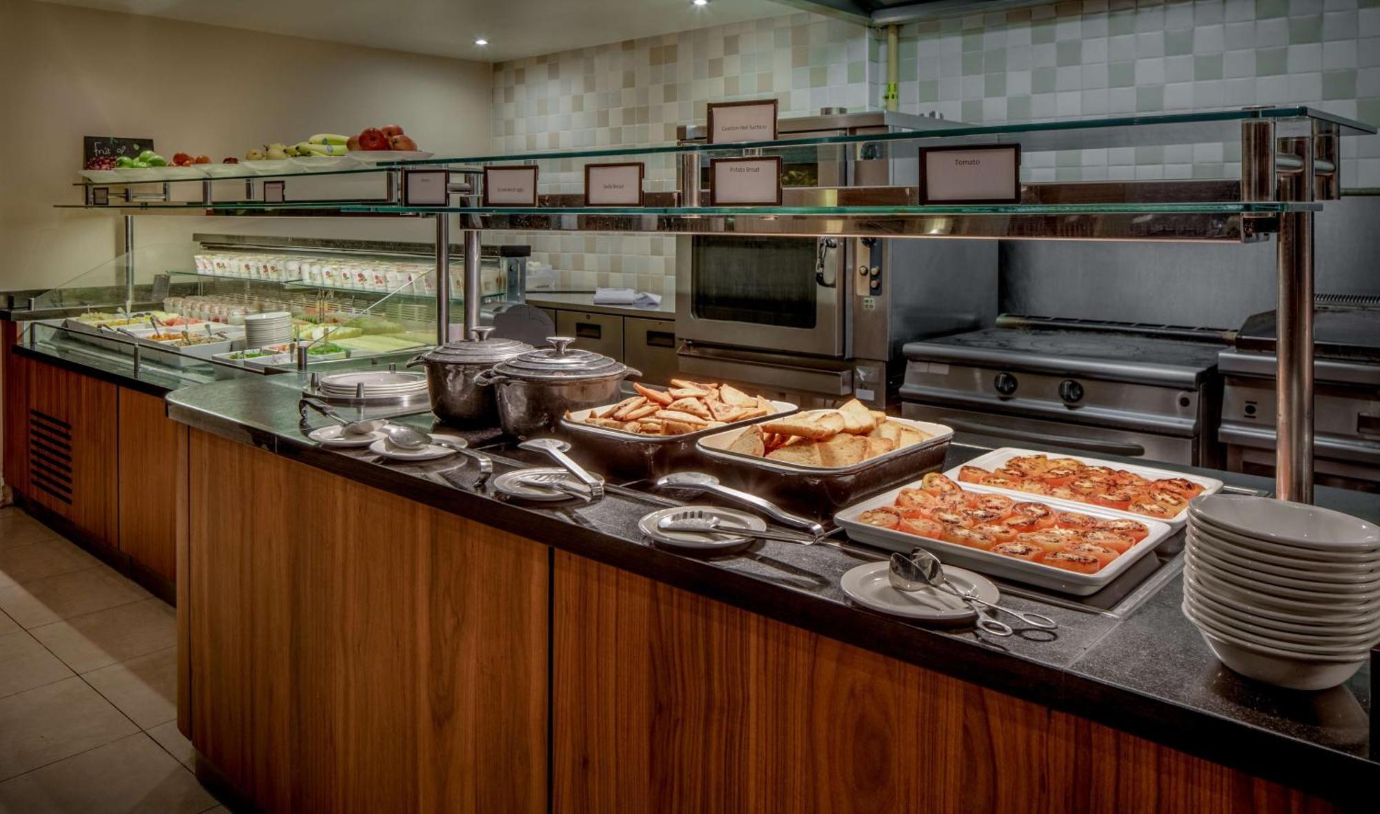 Doubletree By Hilton Belfast 4*