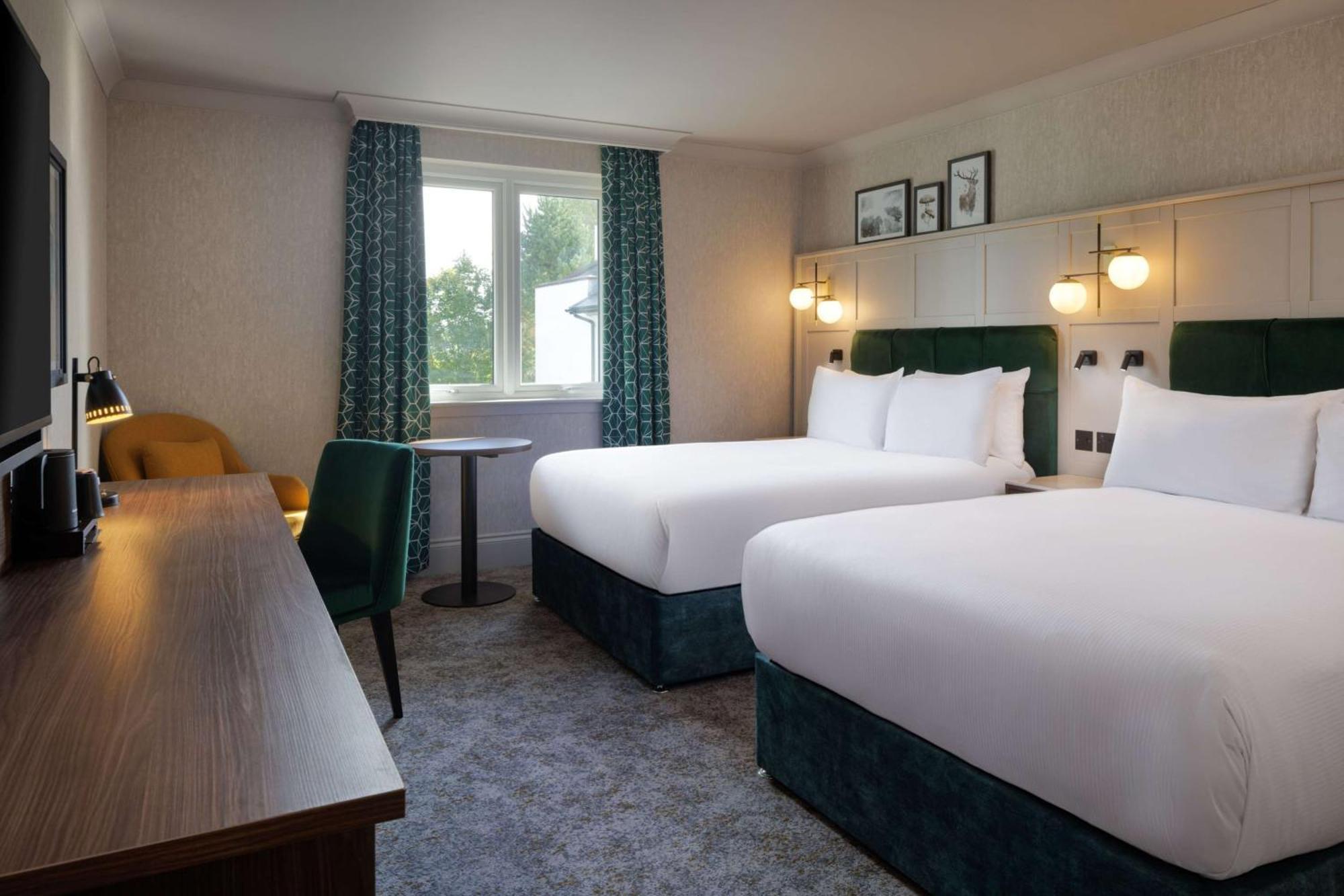 Doubletree By Hilton Belfast Hotel 4*